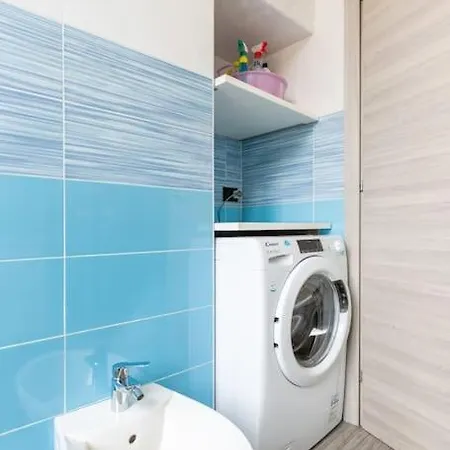 Apartment 100mq 5 Mins To Center + Free Park And View Como