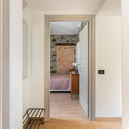 Apartment 100mq 5 Mins To Center + Free Park And View Como